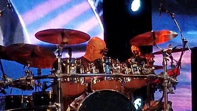 Sammy Hagar & The Circle "Rock and Roll" смотреть онлайн