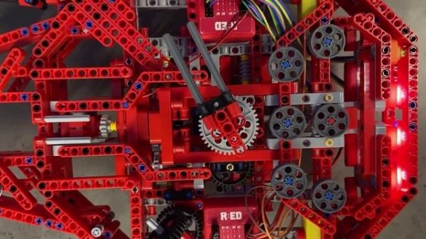 Роботизированные модели компании R:ED Robotics Education