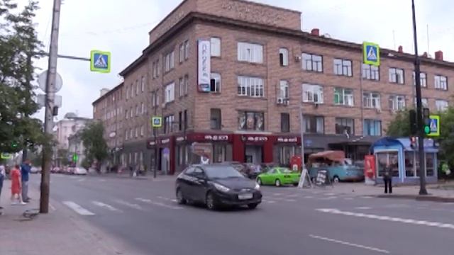 Вырубка деревьев в центре Красноярска смотреть онлайн