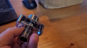 Эксцентрик с регулируемым углом для смесителей.