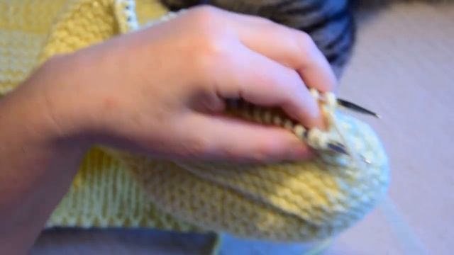 Трикотажный шов на открытых петлях платочной вязки. #(2023) смотреть онлайн