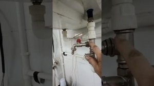 Обвязка водонагревателя и стиральной машинки.