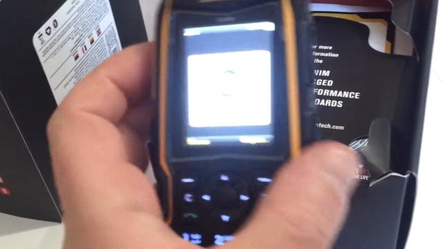 Sonim XP 3300 Force смотреть онлайн
