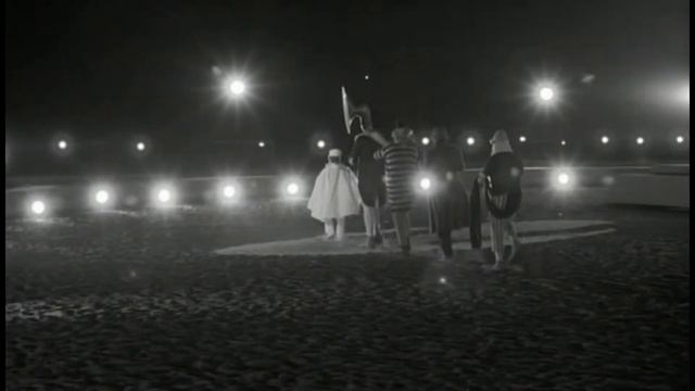 8½ (Dir. Federico Fellini) смотреть онлайн