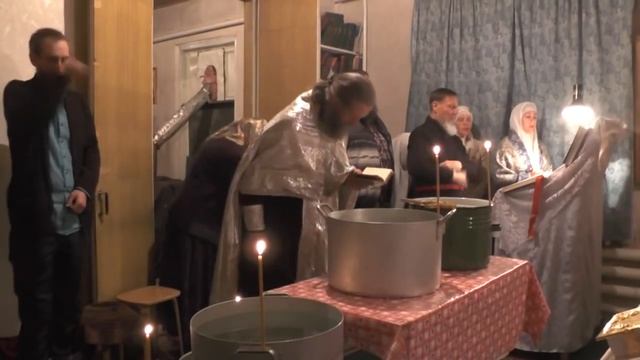 Богослужение и освящение воды на Крещение Господа нашего Иисуса Христа. 19. 01. 2017 смотреть онлайн
