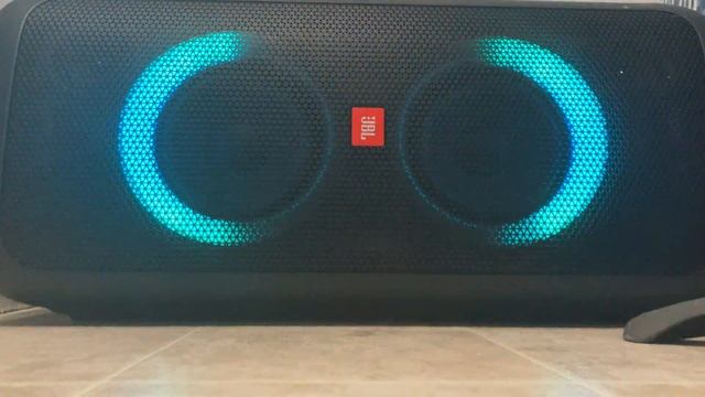 Jbl partybox 300 bass test *extra bass mode 2* смотреть онлайн