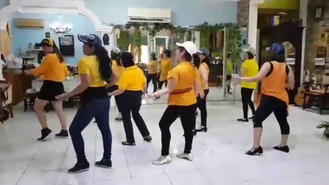 Pata Pata Groovy- Line Danxe смотреть онлайн