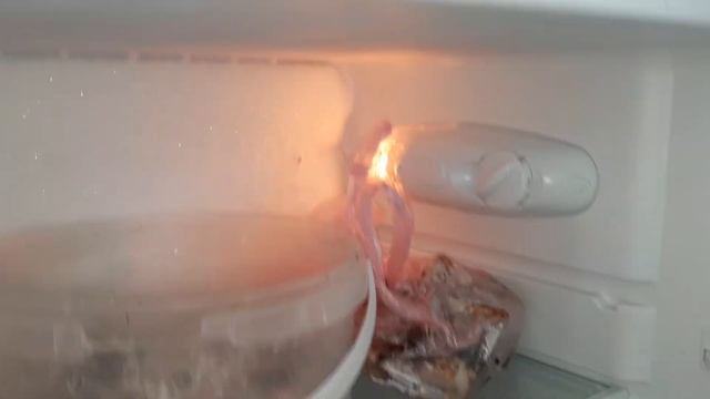 Холодильник Elenberg. Деньги на ветер. Каков в работе. смотреть онлайн