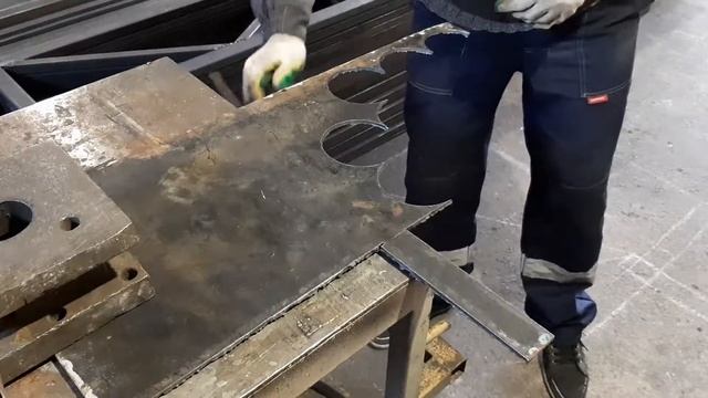 Крутая задумка для плазменной резки из штангенциркуля Aurora AIRHOLD 42 смотреть онлайн