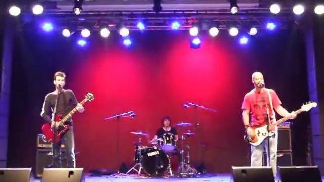 THE MARIGOLD - Molly's Lips (Nirvana Cover) смотреть онлайн