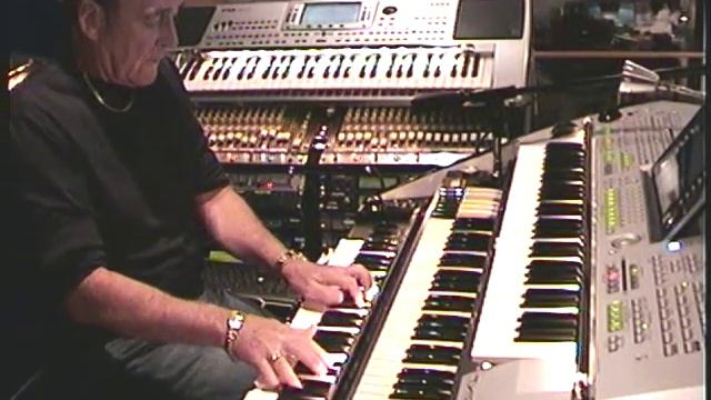 Rudy Rosa "Sunday Kind Of Love". Multi-Keyboards, Hammond. смотреть онлайн