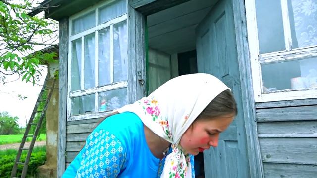 ДАРИНА РЕШИЛА ПОСОРИТЬ ВЛЮБЛЁННЫХ!) смотреть онлайн