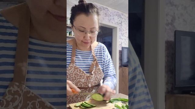 КАК Я КРАСИВО ПОДАЛА РИС НА УЖИН смотреть онлайн