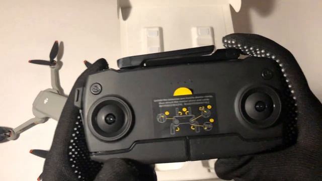 DJI Mini SE | Распаковка и мини ОБЗОР БЮДЖЕТНОГО дрона от DJI | Москва. смотреть онлайн