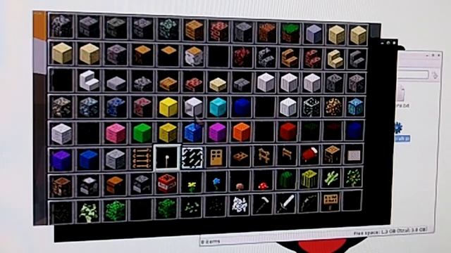 Minecraft Raspberry Pi Edition: How to & First Look смотреть онлайн