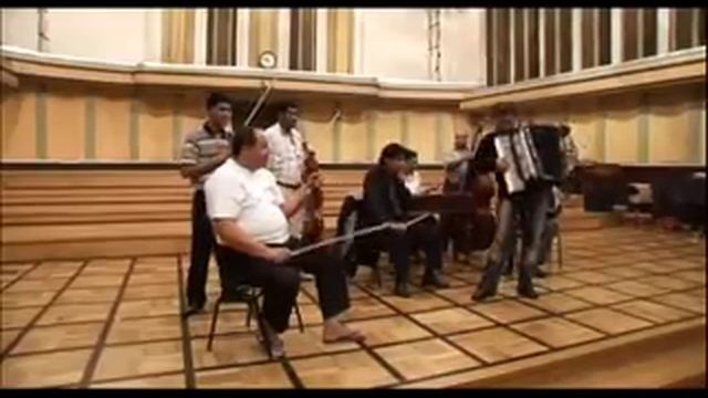 Taraf de Haïdouks - "Romanian Folk Dances" смотреть онлайн