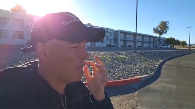 LIVE. Secret Migrant Hotel. Tucson Airport. Arizona. смотреть онлайн