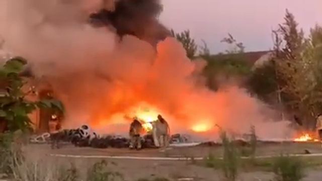 Чёрный дым над городом Ужгород. 16. 05. 2020 смотреть онлайн