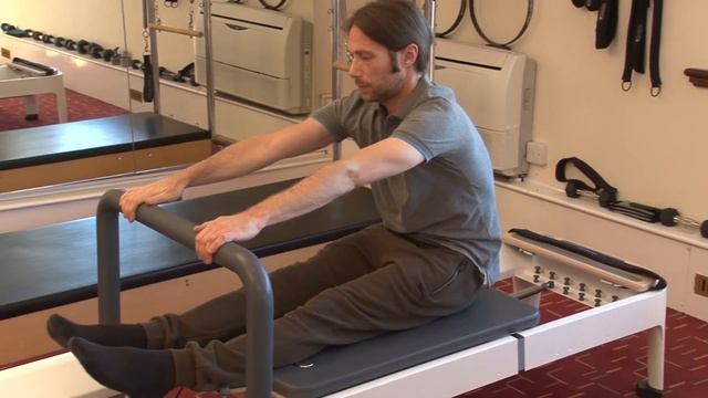 Pilates reformer for back pain/stronger back - Beginner stretching (our studio) Part 2 смотреть онлайн