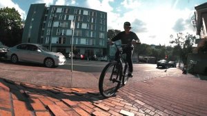 Fixed Gear Freestyle - Jaoa Danaikrit (Portland's Weird)