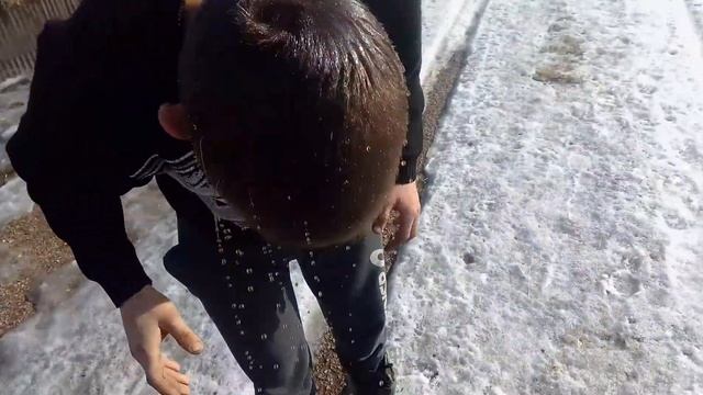 Помыл голову колой смотреть онлайн