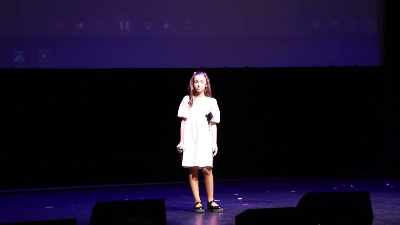 Пэдурару Элеонора, "Богомолица" смотреть онлайн