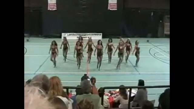 She Wants To Move mit der JazzDance-Formation смотреть онлайн