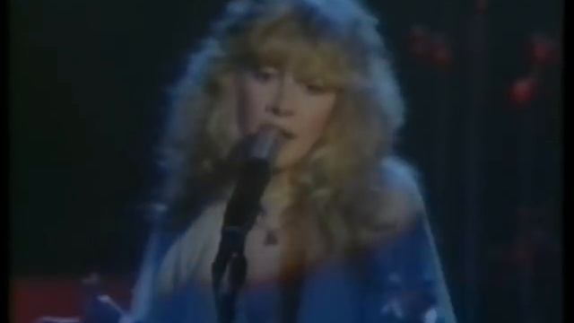 Outside The Rain /Dreams ~ STEVIE NICKS White Wing Dove - 1981