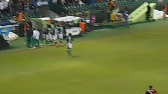 Club León vs Atlas 2014 Gol Luis Montes смотреть онлайн