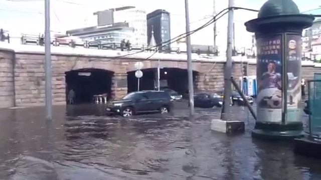 10 июня у Белорусского вокзала смотреть онлайн