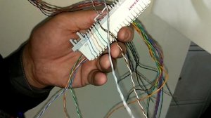 Расшивка многопарки (25 пар) на плинты