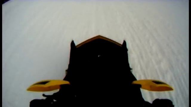 FAST Yamaha Apex  Vs.  NEW SKi-Doo 800 E-TEC