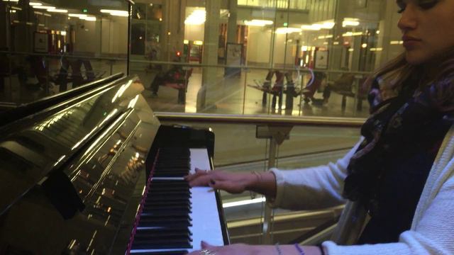 Requiem For A Dream Piano смотреть онлайн