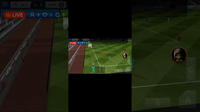 ИГРАЮ В DREAM LEGEND SOCCER 2019 смотреть онлайн