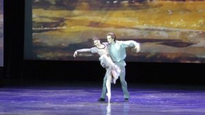 17.12.19 "Christmas балет-гала". "Анюта": Е.Образцова, А.Беляков.