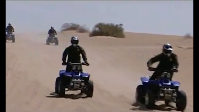 Donald Trump's The Wall - Hey You - Pink Floyd. смотреть онлайн