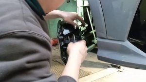 Audi RS Q3 замена передних тормозных колодок ......2020 год выпуска.