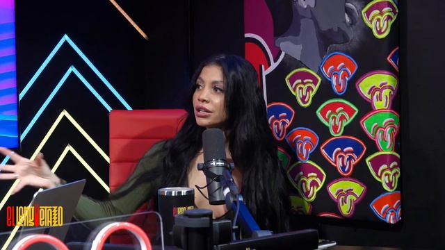 ¡Veronica Rodriguez y sus fantasias más locas! смотреть онлайн
