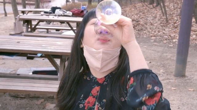 세계여성의날, 휠체어를 빵과 장미로 꾸민다면? 사진 화보 촬영 브이로그 VLOG?? смотреть онлайн