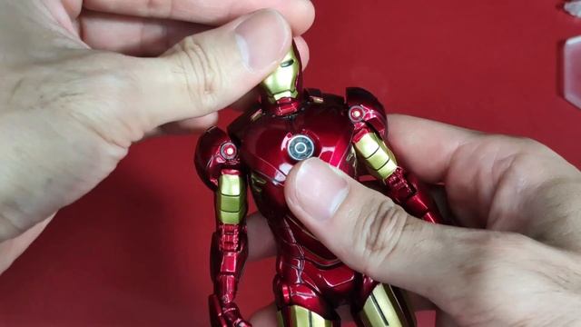 [Unboxing & Review] ZD Toys Iron Man Mark 4 смотреть онлайн