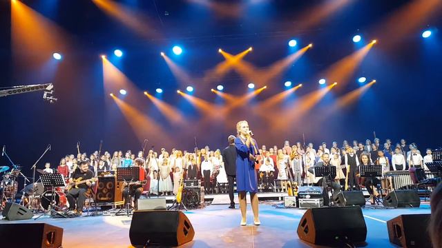 Зачем остывать костру солистка Алина Жолобова Белый Пароход