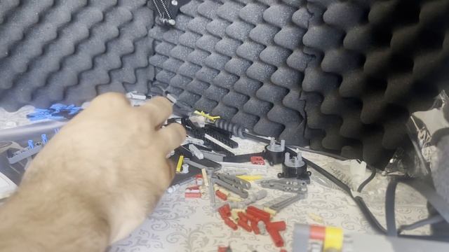 Lego Audi Q RS E-Tron Build Part 1 смотреть онлайн