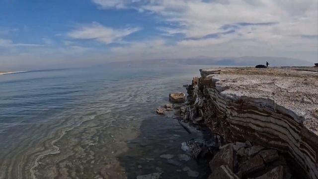 Мертве море чи солоне безстічне озеро? Одне з найкрасивіших чудес природи з Ізраїля та Йорданії смотреть онлайн
