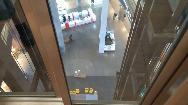 Атмосфера Нижнего Новгорода. ТРЦ Небо, подземные переходы, метро, красивый закат смотреть онлайн