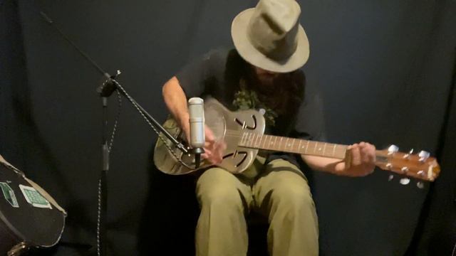 Walkin' Stomp Slide Blues on Fender FR48 Steel Guitar смотреть онлайн