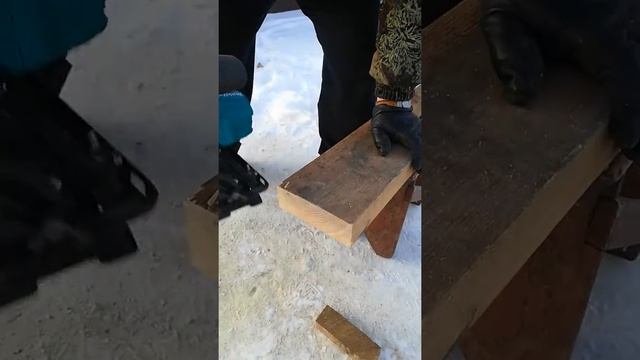 Макита циркулярка на аккумуляторе. Makita. смотреть онлайн