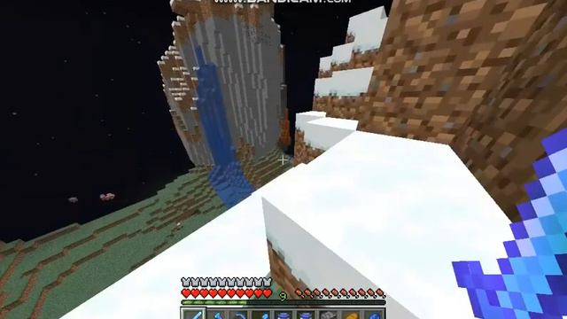 НОВАЯ СЕРИЯ ВЫЖИВАНИЯ В MINECRAFT СПУСТЯ МЕСЯЦ!!! НА ВЕРСИИ 1.15! смотреть онлайн