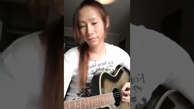 ギター　スマホで簡単チューニング　で弾き語り　男の娘あおりんエレアコ2800円sing with guitar　女装　ニューハーフ　SHEMALE смотреть онлайн