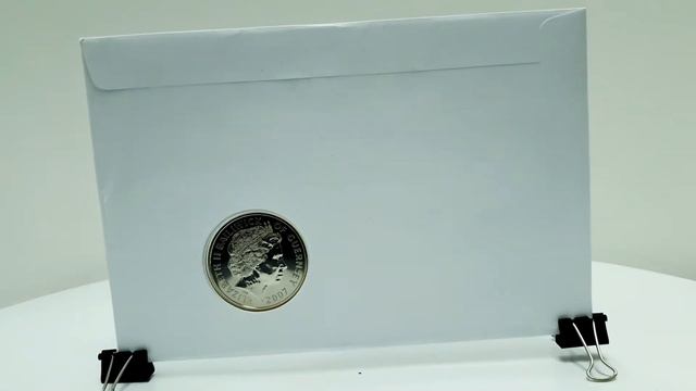 Монета Гернси 5 фунтов 2007 года Бриллиантовая свадьба Елизаветы II и принца Филиппа смотреть онлайн