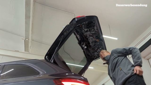 Das Komfort Heckklappenmodul - Die Audi Heckklappe über den Fahrzeugschlüssel schließen смотреть онлайн